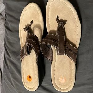 Lands’ End brown wedge flip flop, 2 inch heel